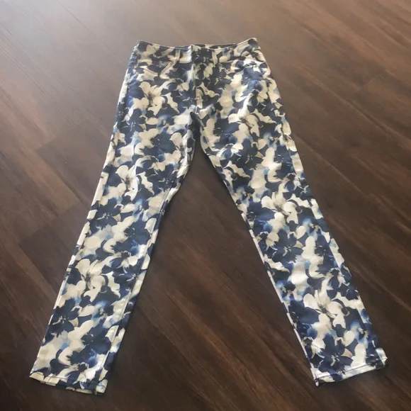 NWOT WHBM blue Floral skinny Jeans 6R - Picture 4 of 7